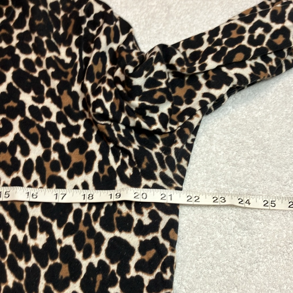 J Crew Factory leopard print lightweight sweater - Picture 9 of 10